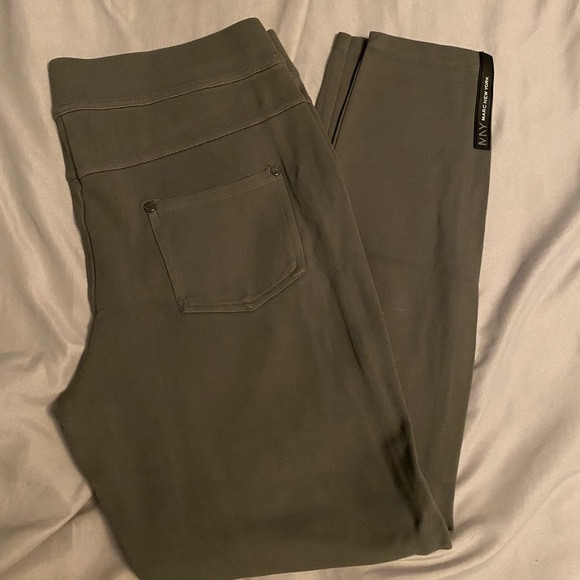 Gray Stretchy Skinny Pant - Picture 1 of 3